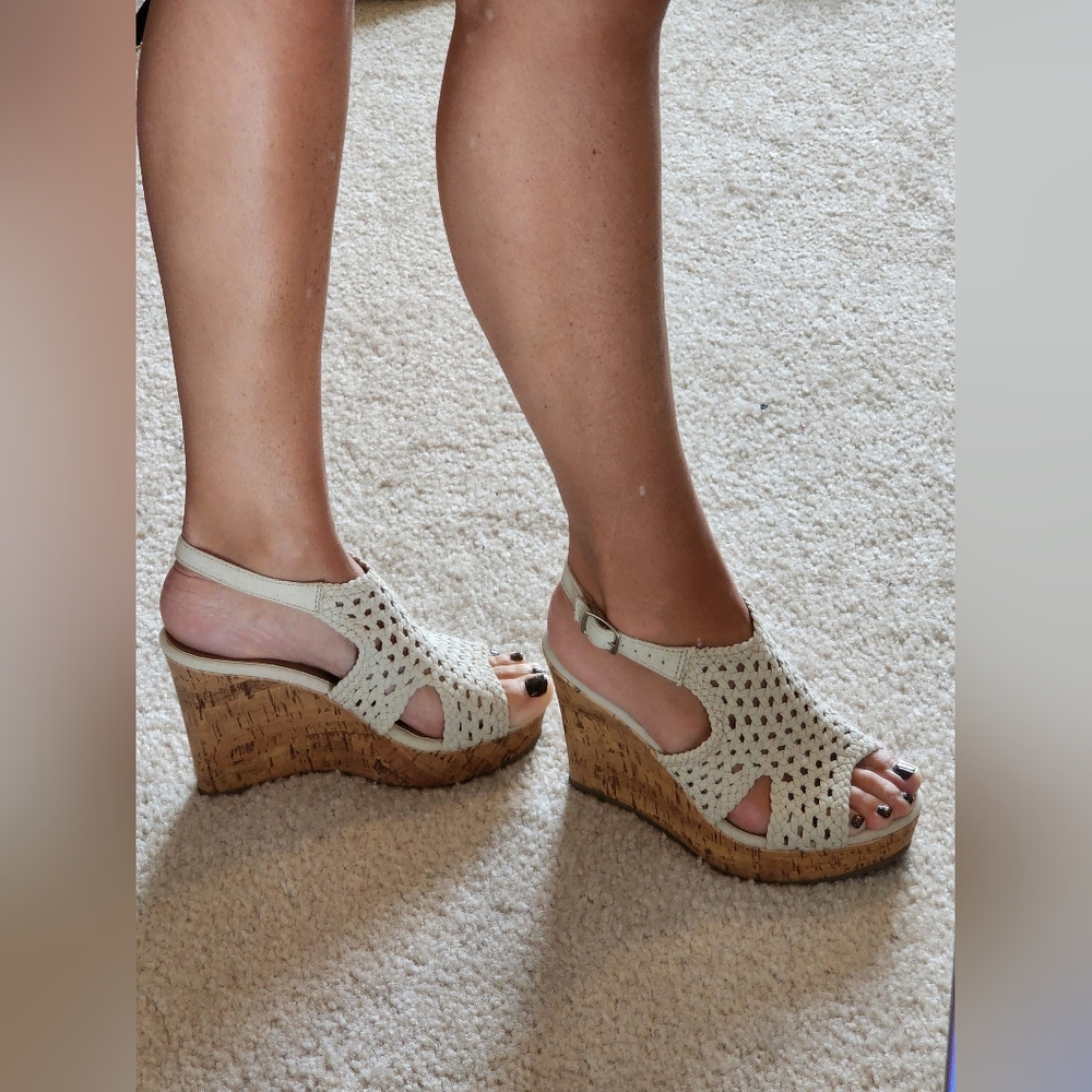 Mudd Wedge Heels